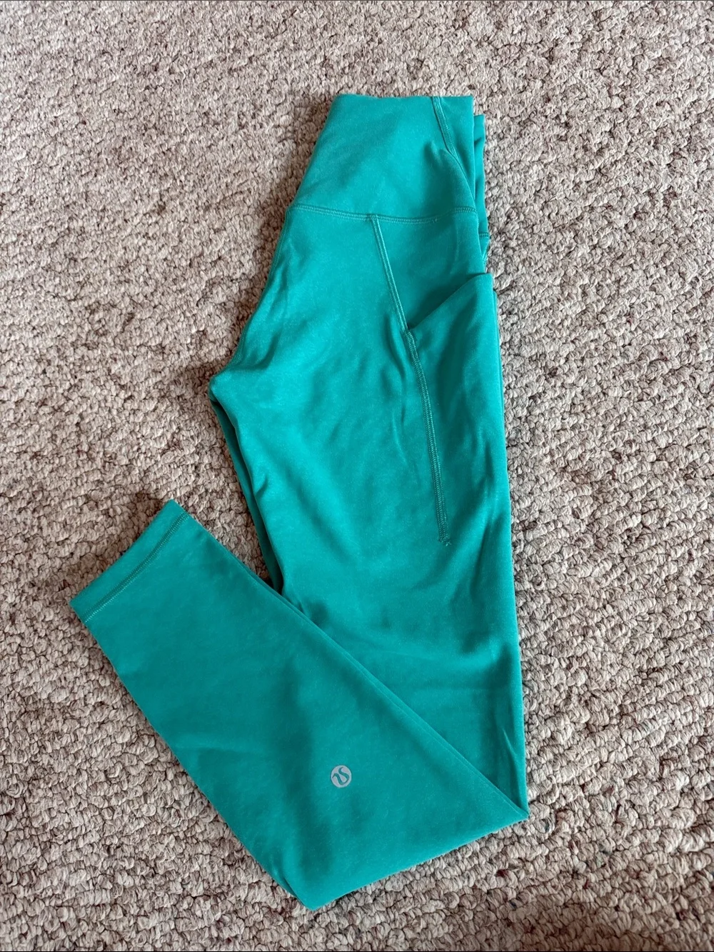 Lululemon Leggings with Side Pocket
